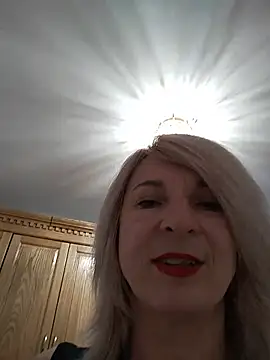 AhlyssaLove1155 online show from July 27, 3:19 pm