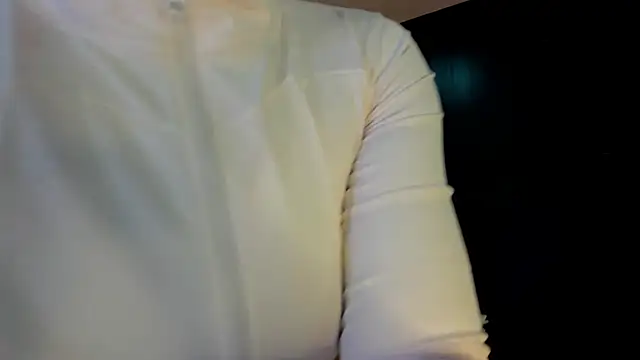 Sunny n Miha online show from February 6, 1:58 pm