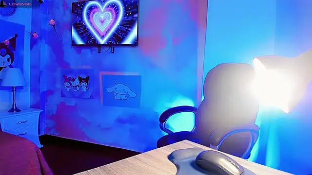 Snapshot of Melany_Alejandra chatting on February 25, 5:17 am Melany Alejandra online show from February 25, 5:17 am