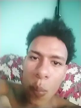 Snapshot of latinboi_sexy chatting on December 16, 9:09 pm latinboi sexy online show from December 16, 9:09 pm