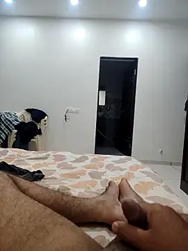 johny044 online show from March 8, 10:24 pm