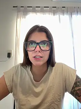 lililovexx online show from March 19, 9:41 pm