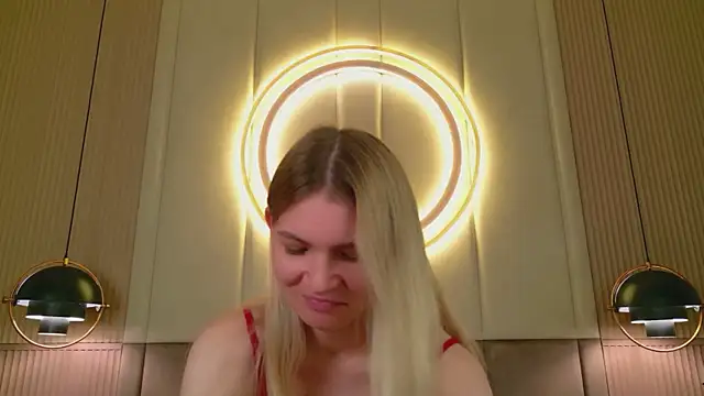 Snapshot of Vivien_Hans chatting on June 21, 8:55 pm Vivien Hans online show from June 21, 8:55 pm