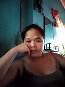 Hotty babe23 online show from February 2, 4:55 am