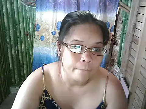 Hotty babe23 online show from May 1, 1:54 am