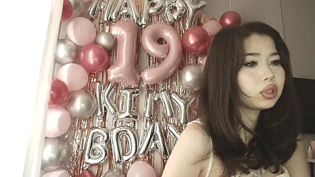 kimyjina online show from May 30, 5:59 am