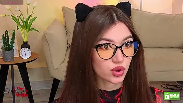 oliviaah  online show from April 30, 2:34 pm