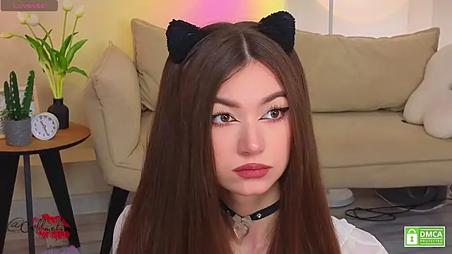oliviaah  online show from May 3, 2:56 pm