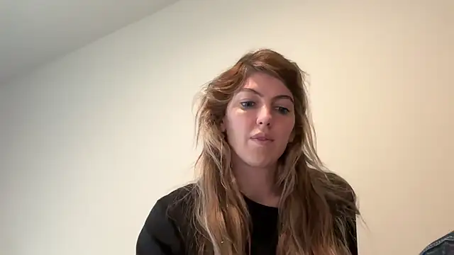 Snapshot of CelestialRuby chatting on November 13, 9:03 pm CelestialRuby online show from November 13, 9:03 pm