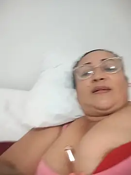 Nini Love  online show from February 2, 5:50 am