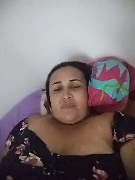 Nini Love  online show from May 19, 3:35 am
