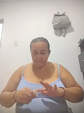 Nini Love  online show from May 21, 5:03 am