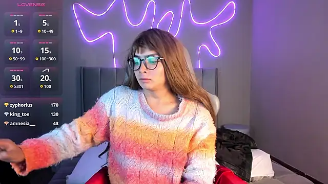 simone sky online show from February 28, 1:17 am