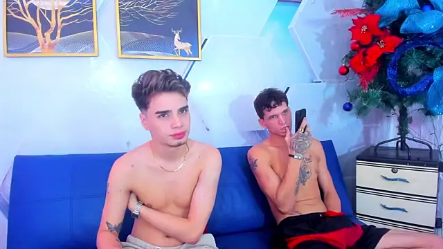 Snapshot of Alex_jeins_at chatting on December 15, 1:48 pm Alex jeins at online show from December 15, 1:48 pm