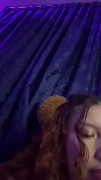 HoneyWeebsss online show from January 19, 4:49 am