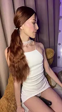 HoneyWeebsss online show from March 5, 2:40 am