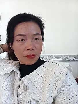 Snapshot of Nini_baby chatting on December 15, 7:23 am Nini baby online show from December 15, 7:23 am