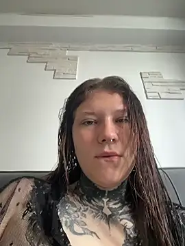 FionaMurr online show from June 16, 1:41 am