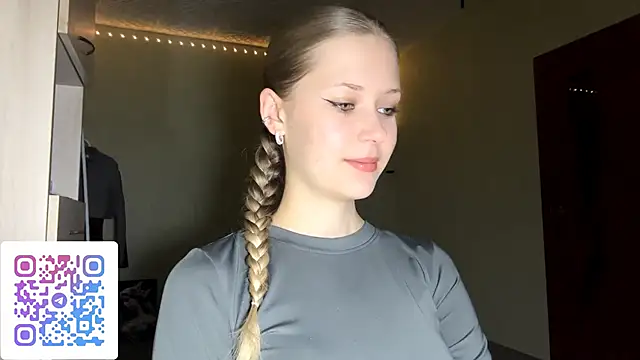 ZaidaSchwarten online show from February 6, 5:34 am