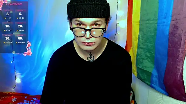 Steve q online show from December 19, 1:01 am