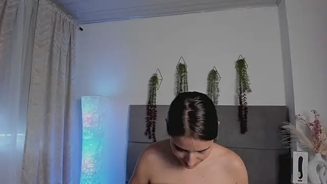 JulietaSnow online show from March 12, 6:14 pm