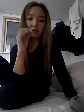 Snapshot of SherrylShaw chatting on December 14, 4:01 pm SherrylShaw online show from December 14, 4:01 pm