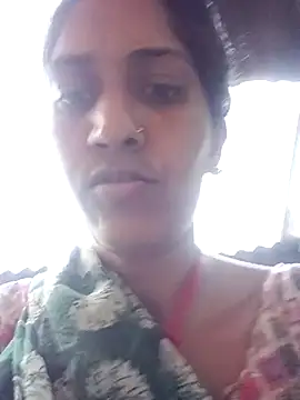 Snapshot of Chayna_singh chatting on August 5, 1:52 am Chayna singh online show from August 5, 1:52 am