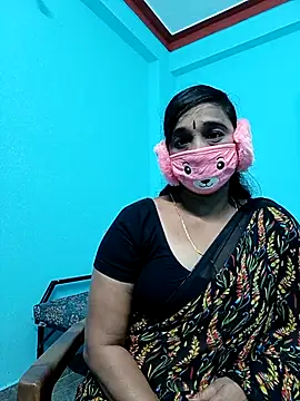 Snapshot of honey_papa chatting on December 16, 3:39 pm honey papa online show from December 16, 3:39 pm