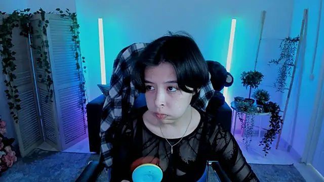 SirenMystiq online show from July 16, 10:21 am