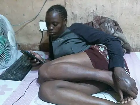 Snapshot of SEXY-NAIMA chatting on June 17, 7:15 pm SEXY-NAIMA online show from June 17, 7:15 pm