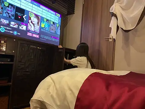Gokujyo-Namanaka online show from June 10, 1:54 pm