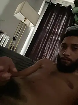 bigdickpapi19 online show from August 5, 4:21 pm