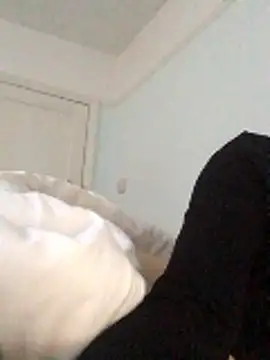 Snapshot of ijustturned18today chatting on January 10, 9:55 am ijustturned18today online show from January 10, 9:55 am