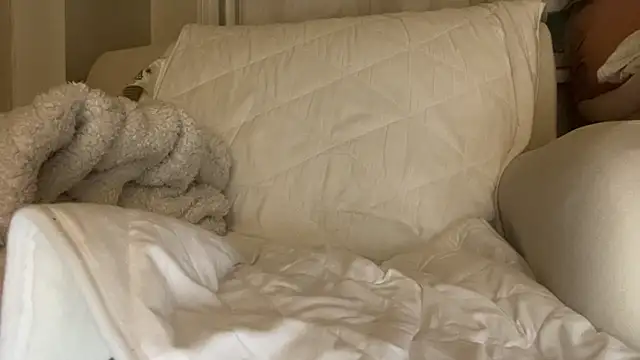 Snapshot of ijustturned18today chatting on January 17, 9:18 pm ijustturned18today online show from January 17, 9:18 pm