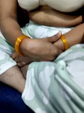 Cuple masti72 online show from February 2, 7:45 pm