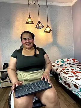 SayMarLuna online show from January 8, 7:38 pm