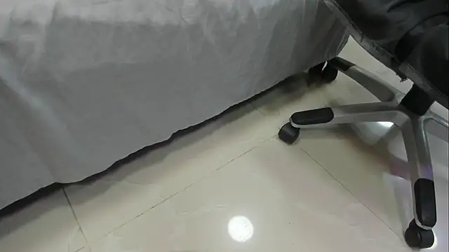 khris  evans online show from February 5, 7:29 pm