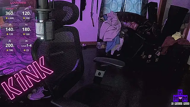 Bi Master Mack online show from March 11, 12:55 pm