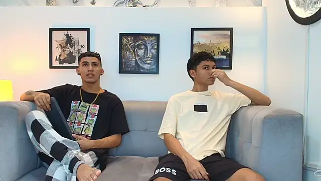 HORNY PRETTY online show from January 8, 7:27 pm