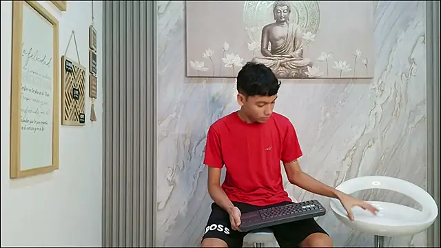 HORNY PRETTY online show from February 11, 1:16 pm