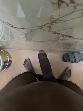 rahul ss21 online show from March 11, 6:58 pm