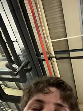 GymGuy0505 online show from March 17, 12:48 am