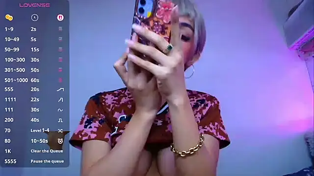 Snapshot of sammylana16 chatting on May 30, 12:41 am sammylana16 online show from May 30, 12:41 am