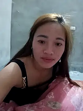 little-effy online show from January 19, 3:27 pm