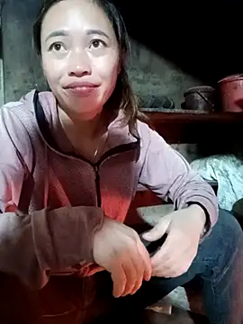 little-effy online show from July 28, 4:52 am