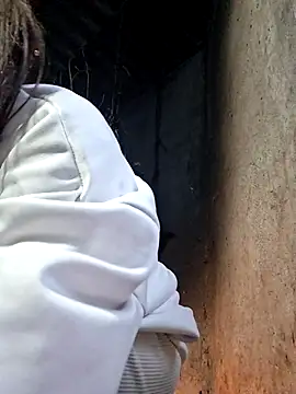 jikey- online show from February 28, 11:11 am