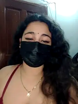 Snapshot of nosrat014 chatting on April 18, 7:58 pm nosrat014 online show from April 18, 7:58 pm