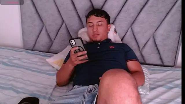 kyro estrada online show from February 27, 9:59 pm