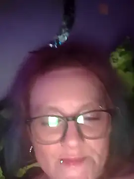 MidnightSeducerxh online show from March 11, 12:11 pm