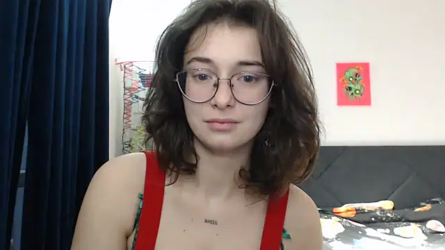 Snapshot of Angelik5371 chatting on December 22, 2:47 pm Angelik5371 online show from December 22, 2:47 pm